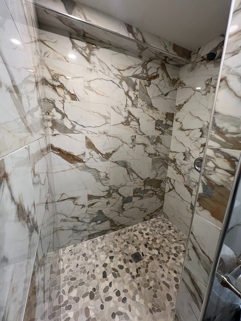 Walk in shower