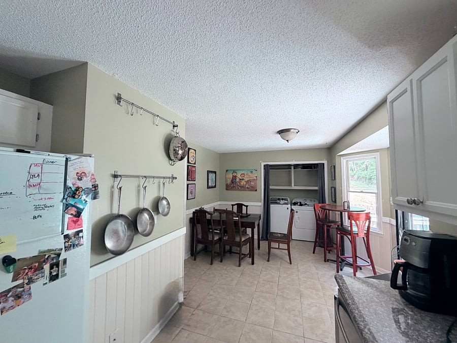 Furnished Finder property 1000833_1 photo 9