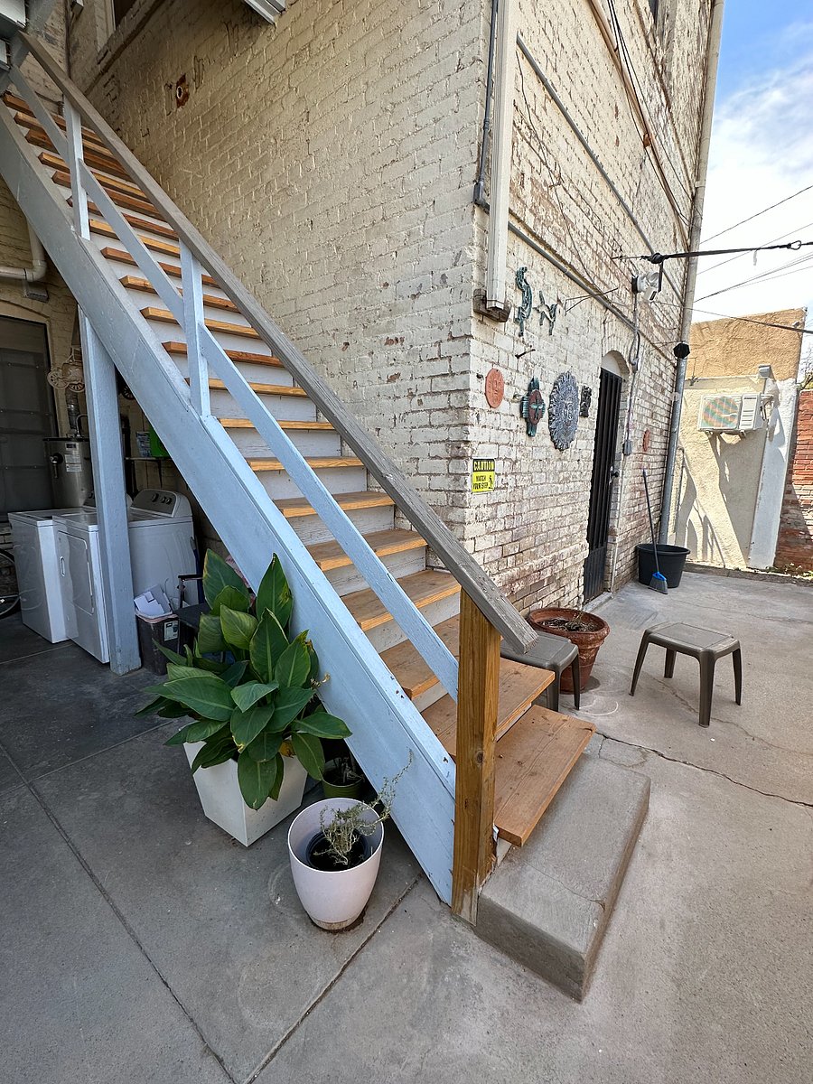 Furnished Finder property 1000836_1 photo 11