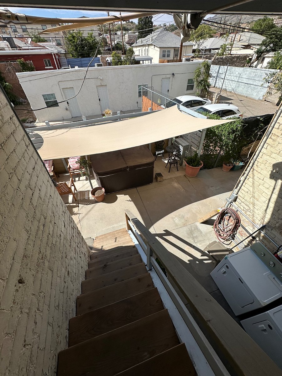 Furnished Finder property 1000836_1 photo 12