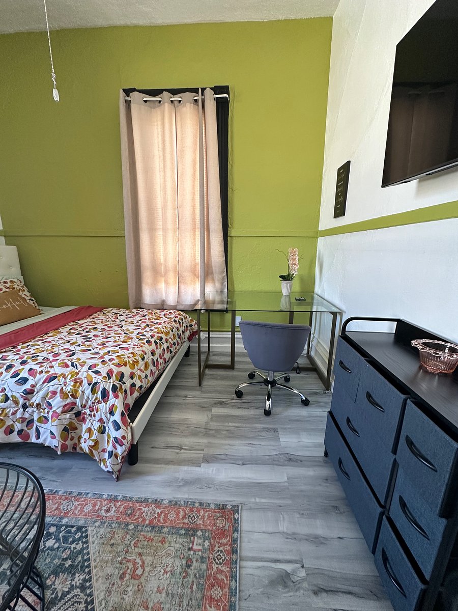 Furnished Finder property 1000836_1 photo 1