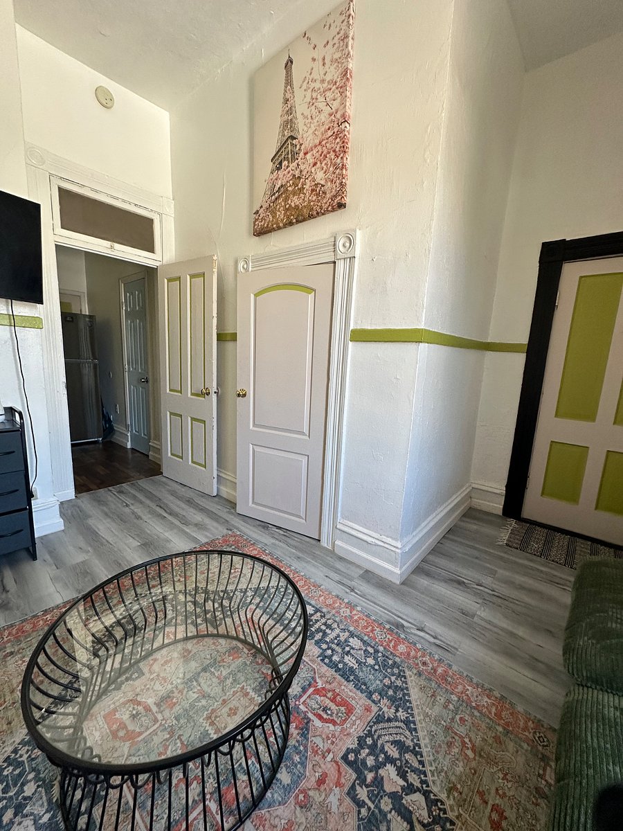 Furnished Finder property 1000836_1 photo 8