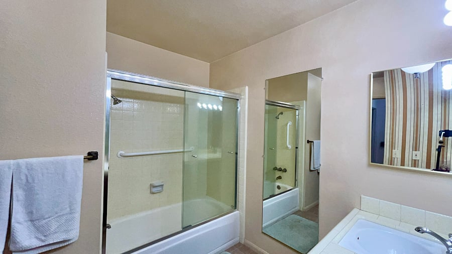 Furnished Finder property 1000842_1 photo 16