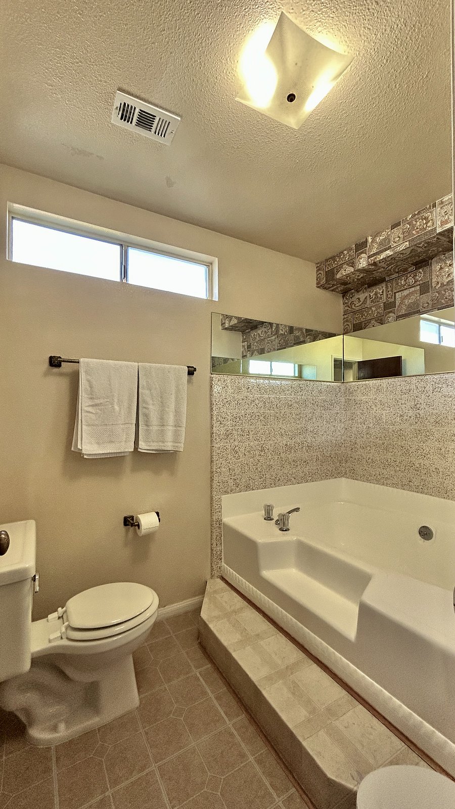 Furnished Finder property 1000842_1 photo 20