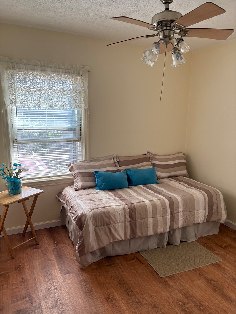 Furnished Finder property 1000843_1 photo 13
