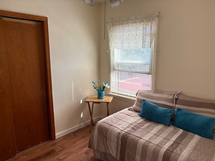 Furnished Finder property 1000843_1 photo 27