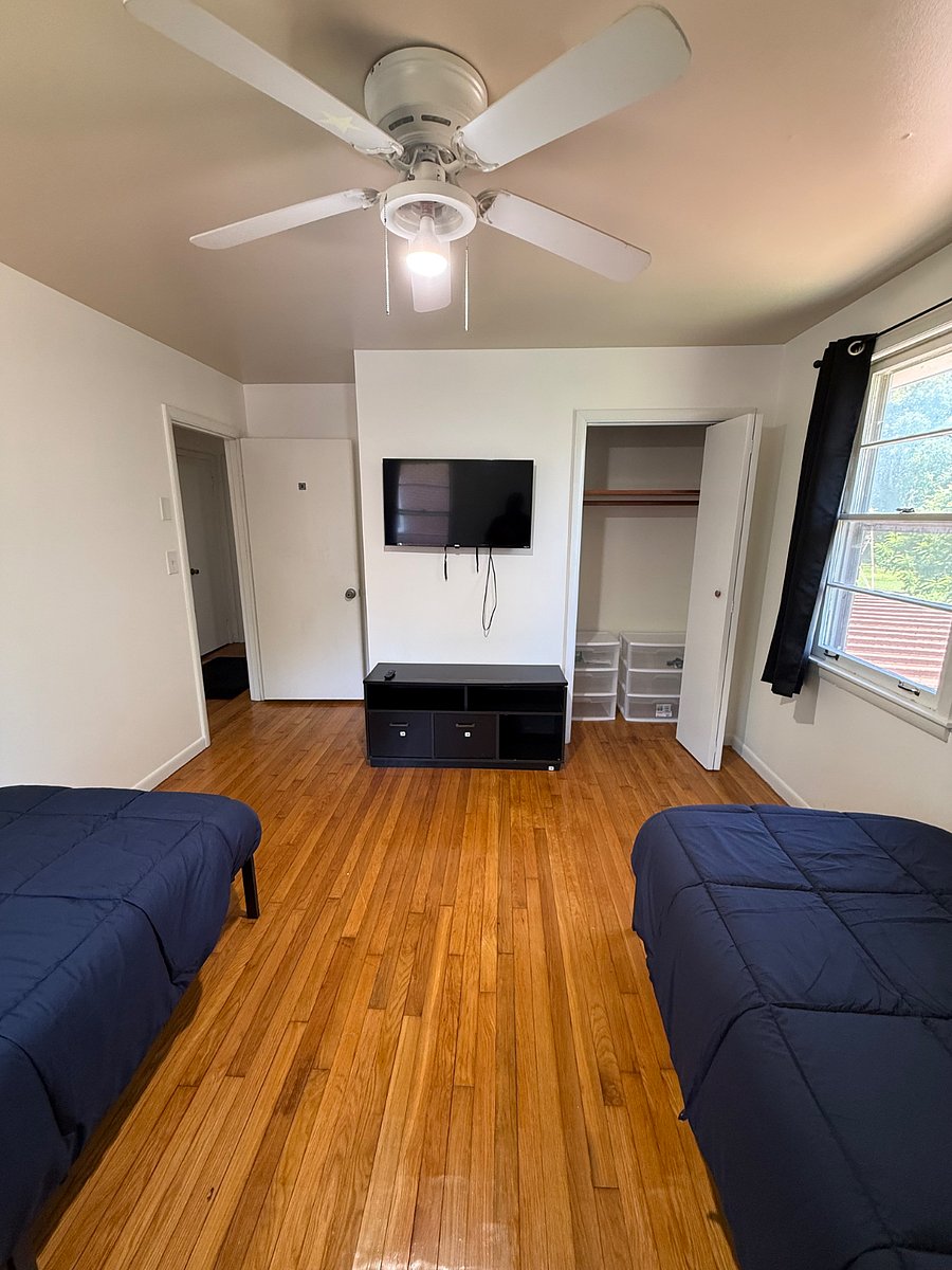 Furnished Finder property 1000848_1 photo 9