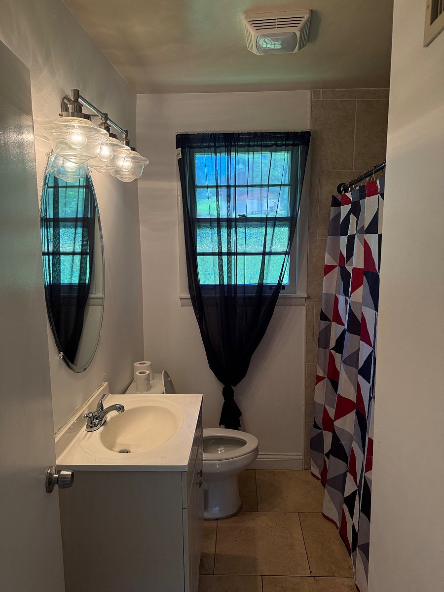 Furnished Finder property 1000848_1 photo 7