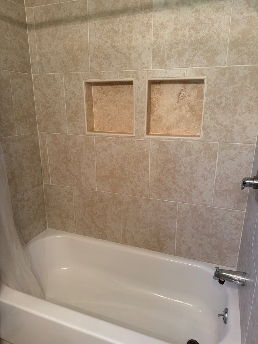 Furnished Finder property 1000848_1 photo 8