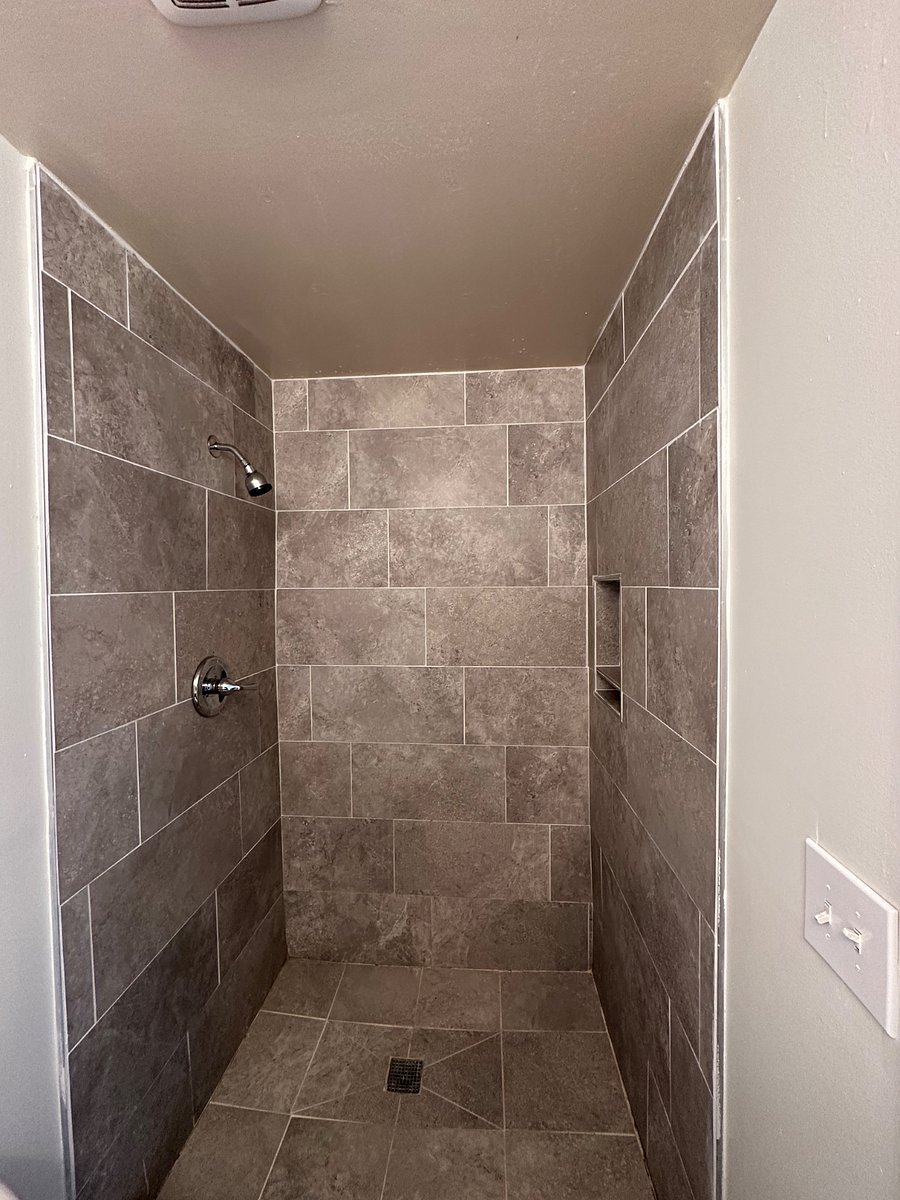 Furnished Finder property 1000848_1 photo 11