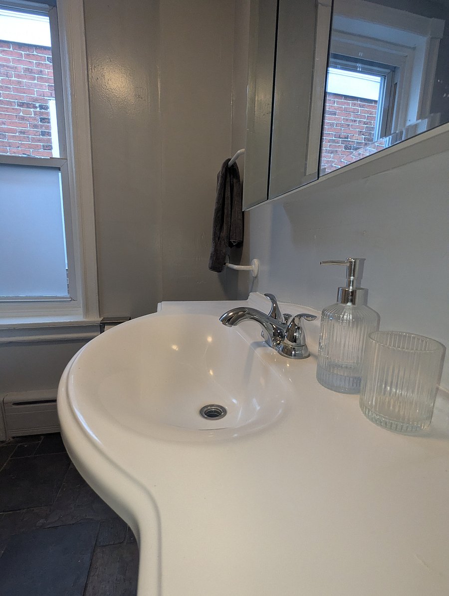 Furnished Finder property 1000850_1 photo 8