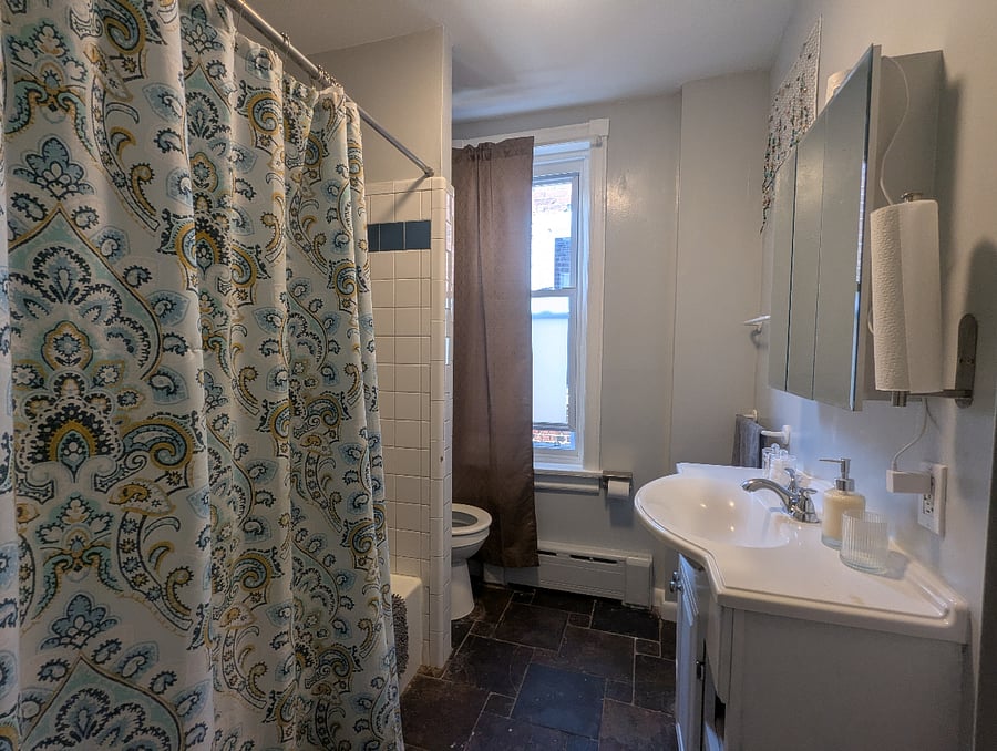 Furnished Finder property 1000850_1 photo 29