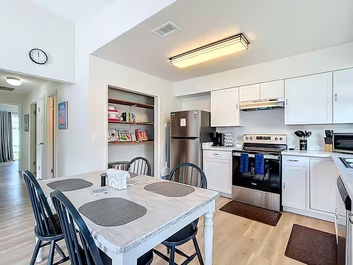 Furnished Finder property 1000851_1 photo 6