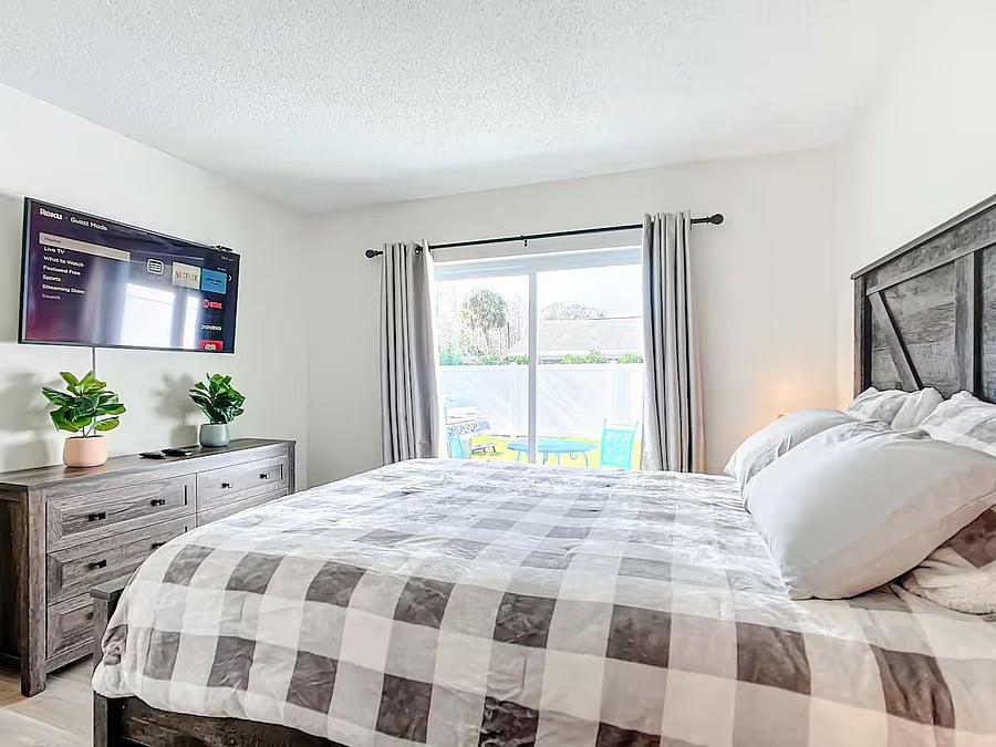 Furnished Finder property 1000851_1 photo 20
