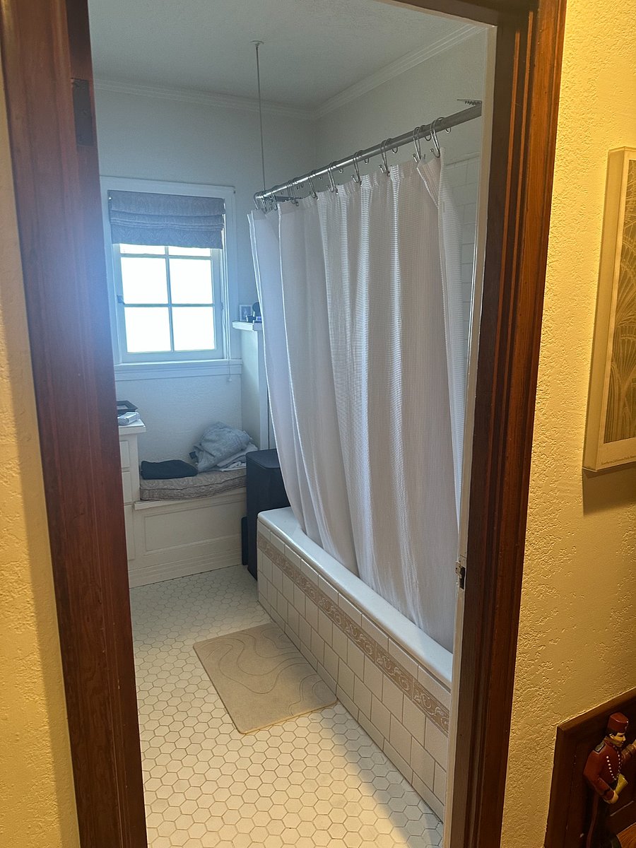 Furnished Finder property 1000857_1 photo 16