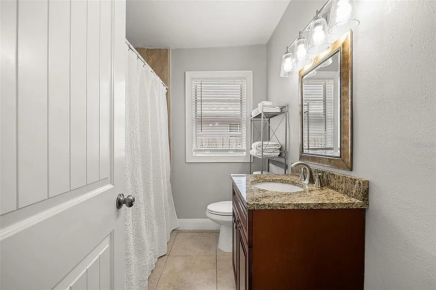 Bathroom1