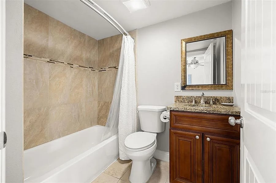 Bathroom2