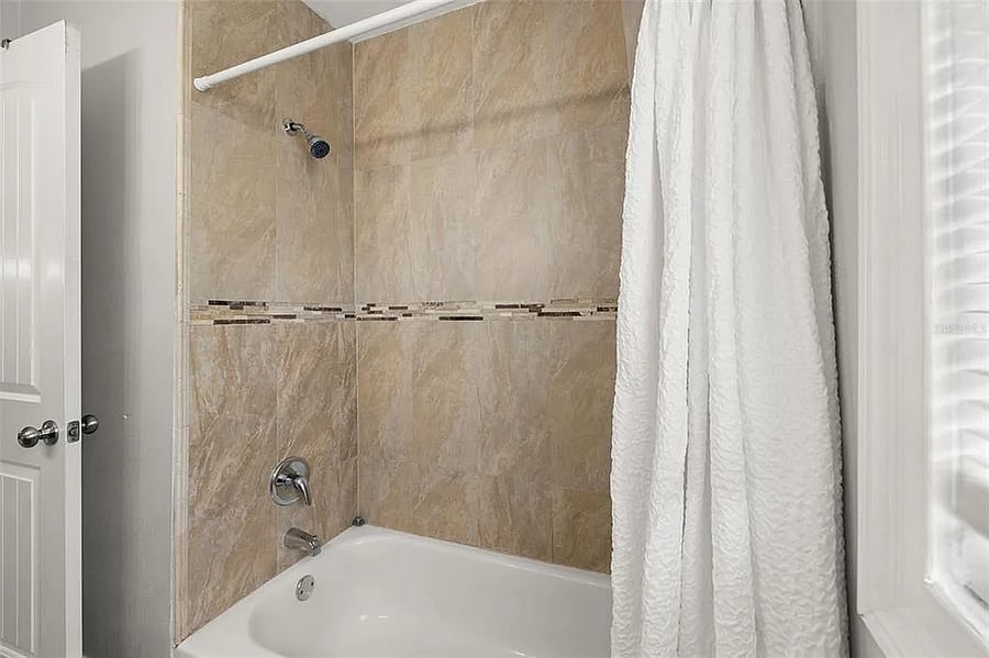 Bathroom1