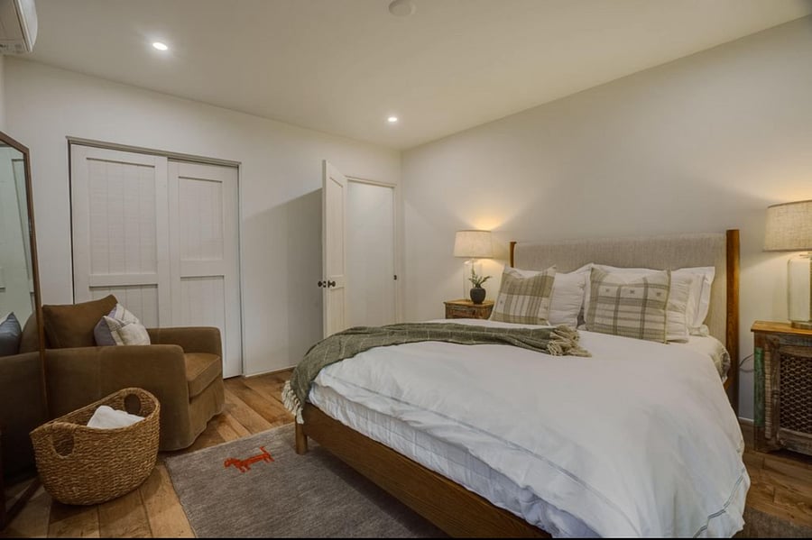 Furnished Finder property 1000861_1 photo 18