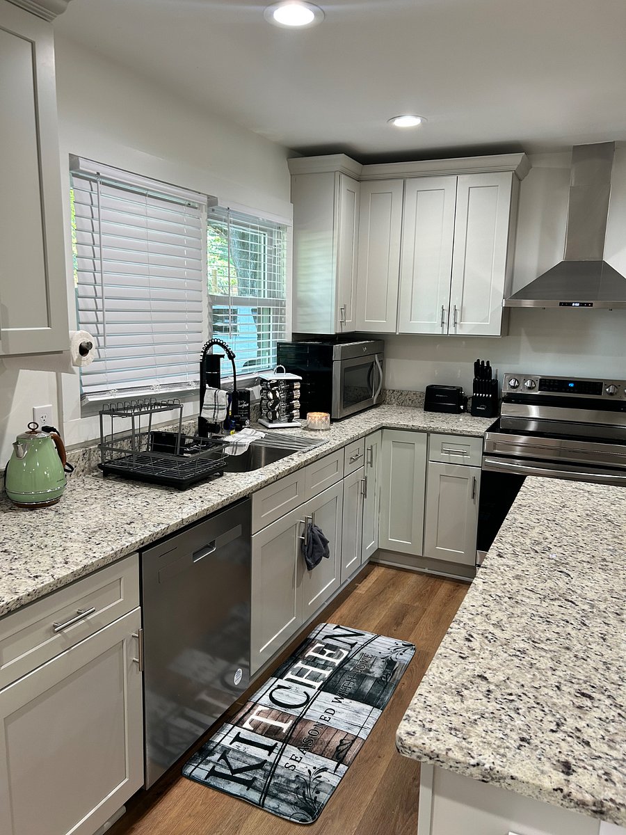 Furnished Finder property 1000888_1 photo 5
