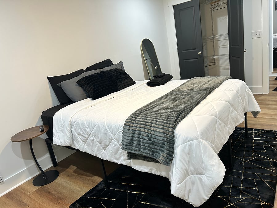 Furnished Finder property 1000888_1 photo 13