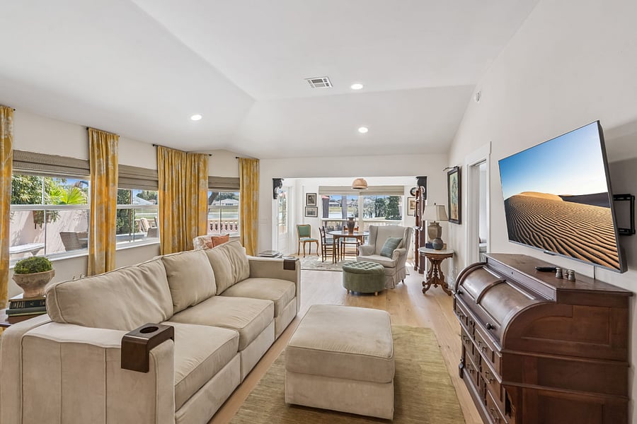 Furnished Finder property 1000889_1 photo 3
