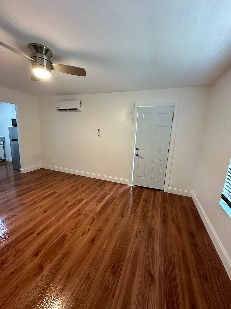 Furnished Finder property 1000911_1 photo 3