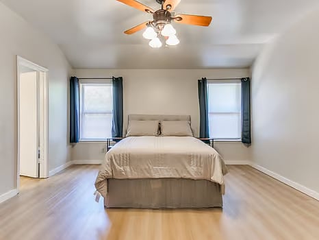 Furnished Finder property 1000914_1 photo 3