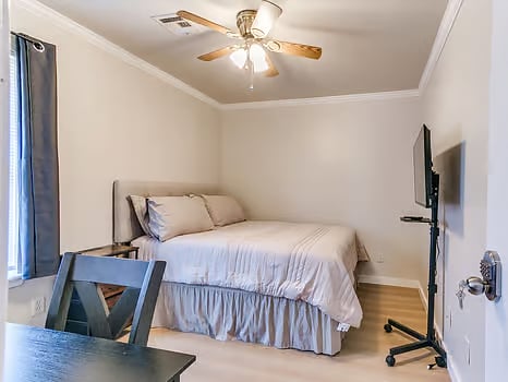 Furnished Finder property 1000914_2 photo 5