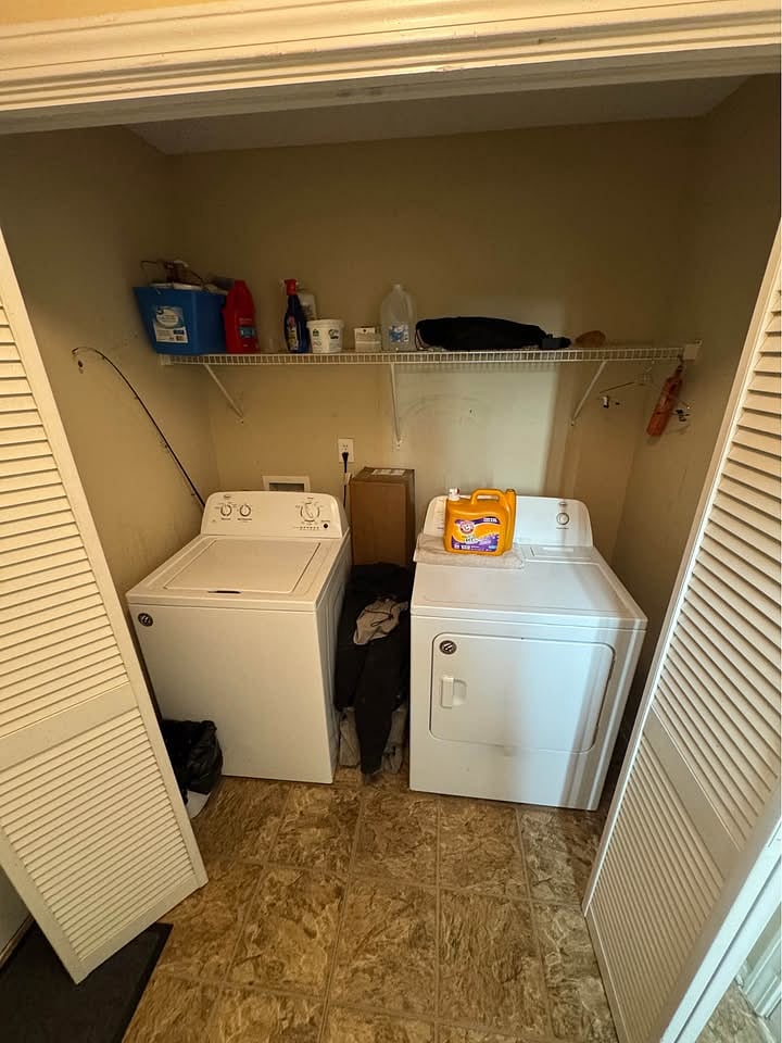 Furnished Finder property 1000916_1 photo 9