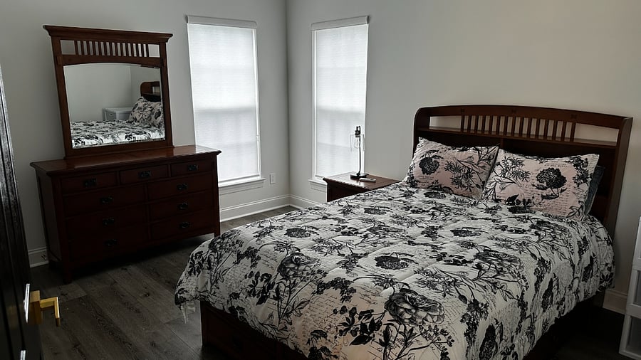 Furnished Finder property 1000935_1 photo 39