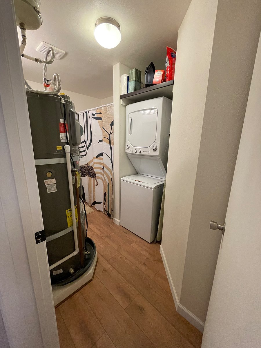 Furnished Finder property 1000940_1 photo 15