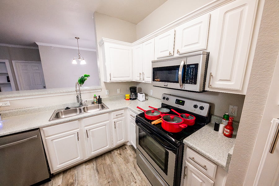 Furnished Finder property 1000941_1 photo 31
