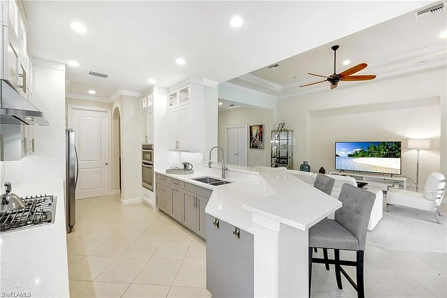 Furnished Finder property 1000943_1 photo 3