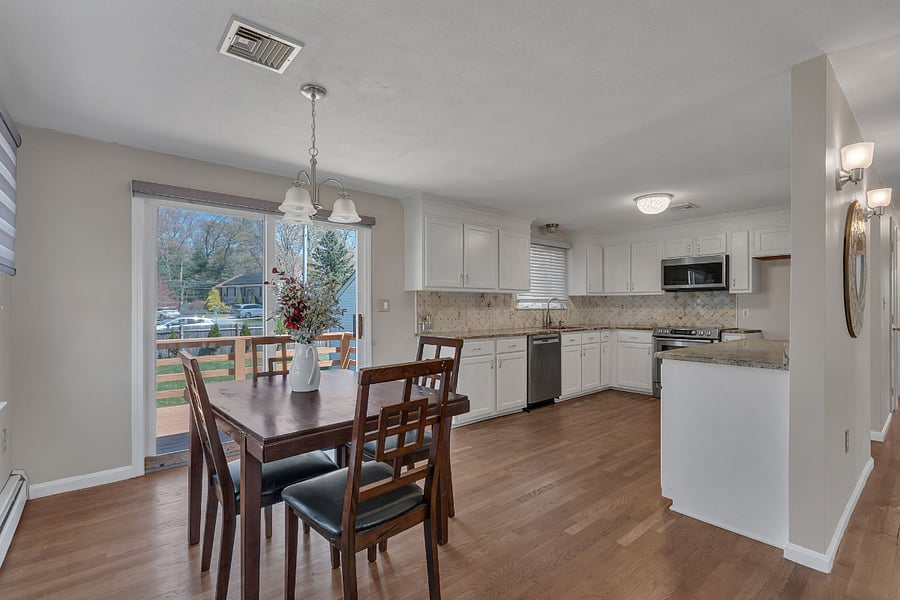 Furnished Finder property 1000946_1 photo 4