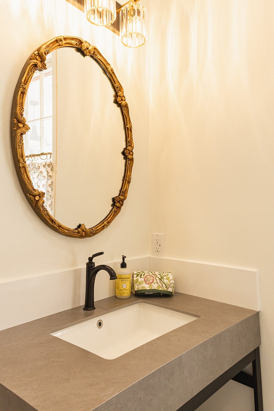 Furnished Finder property 1000948_1 photo 62
