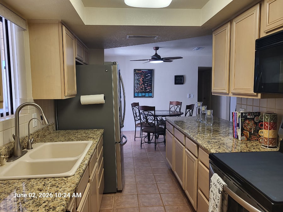 Furnished Finder property 1000952_1 photo 3