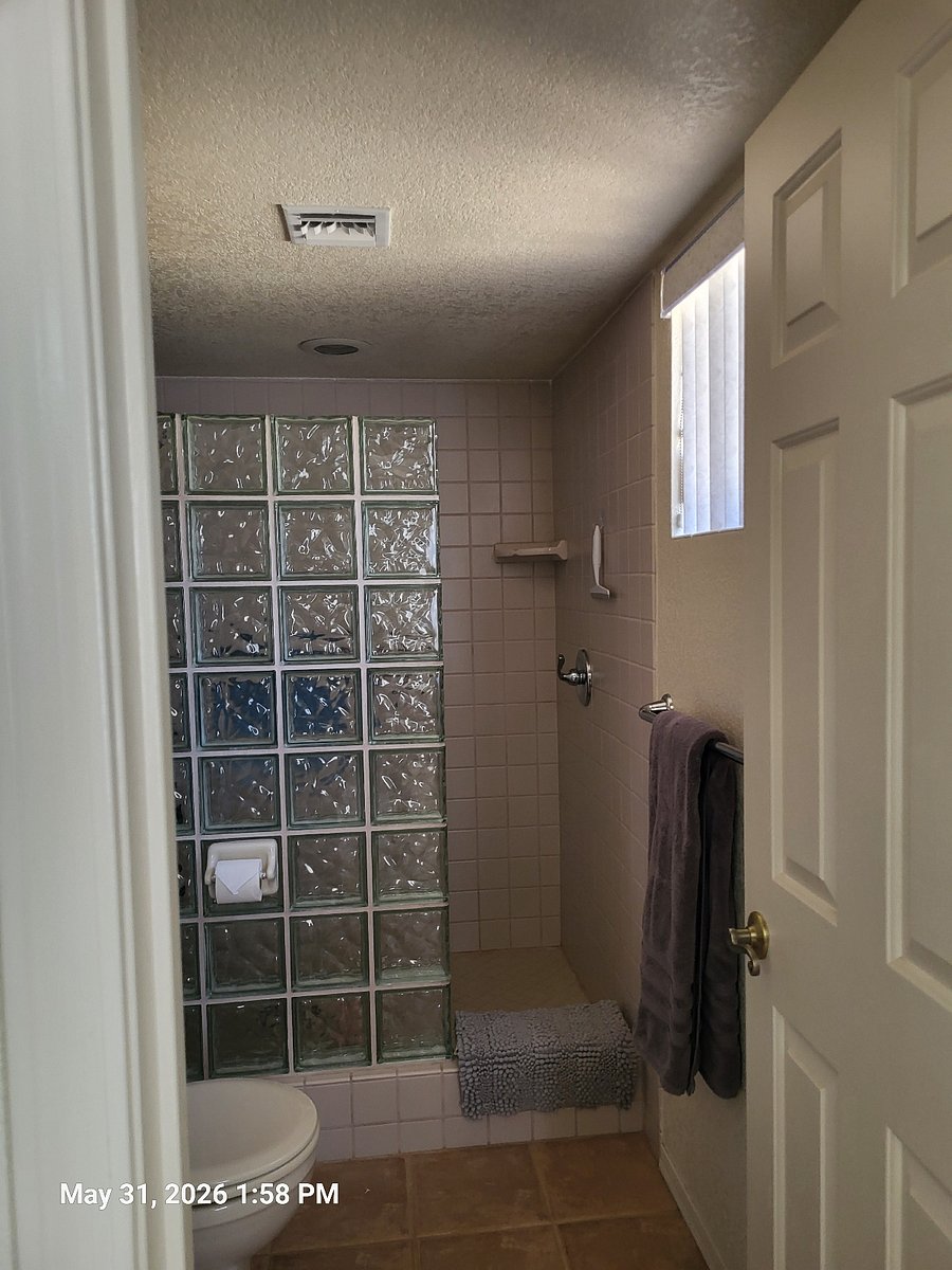 Furnished Finder property 1000952_1 photo 12