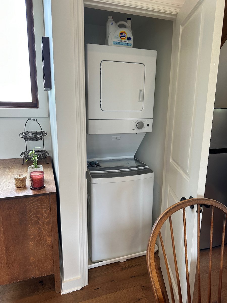 Furnished Finder property 1000954_1 photo 25