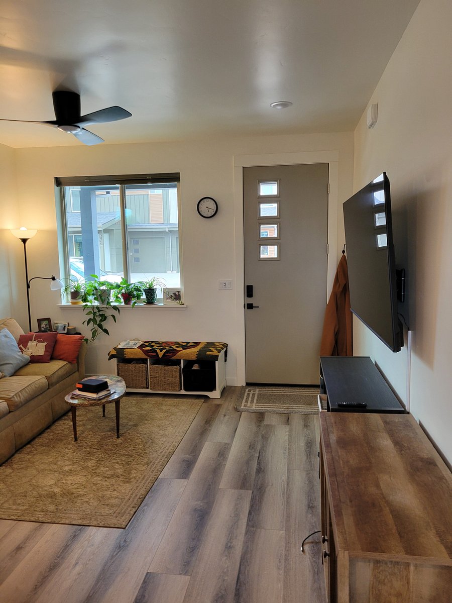 Furnished Finder property 1000955_1 photo 3