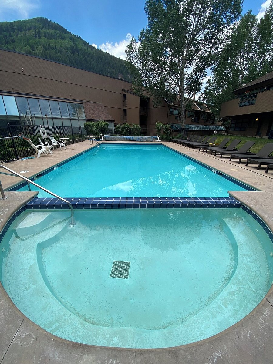 Furnished Finder property 1000975_1 photo 12