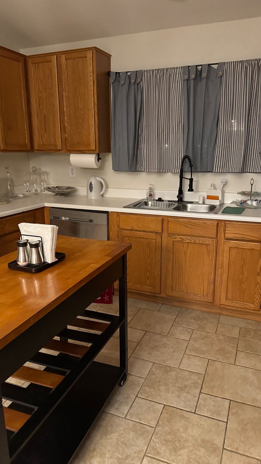 Furnished Finder property 1000981_1 photo 3
