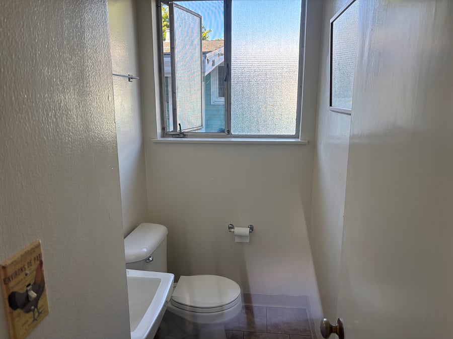 Furnished Finder property 1000983_1 photo 6