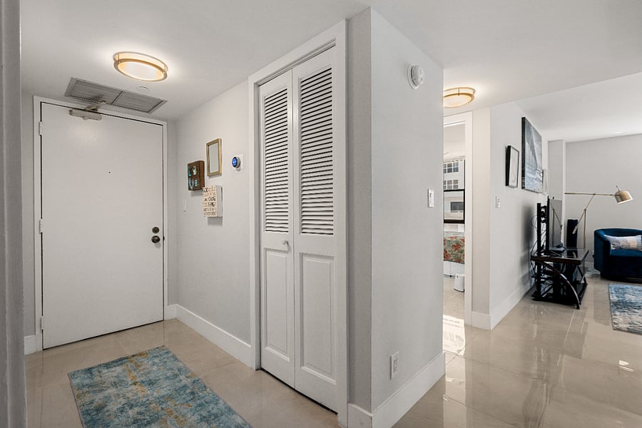 Furnished Finder property 1000995_1 photo 13