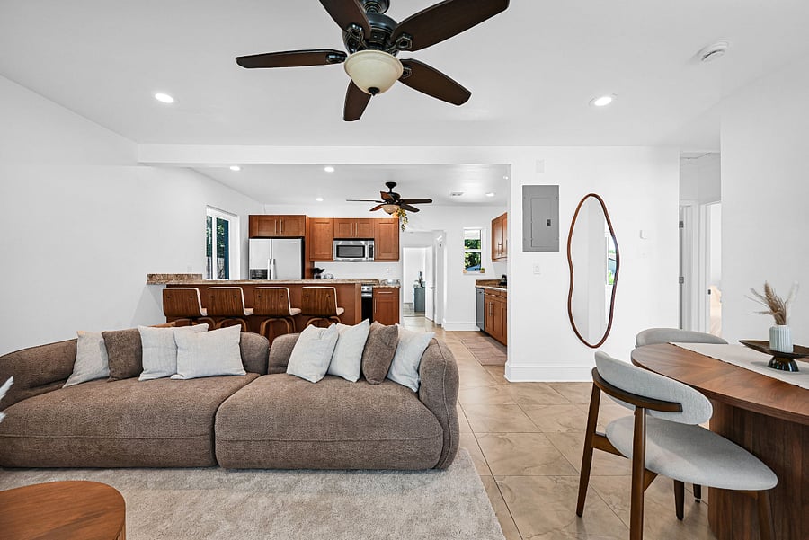 Furnished Finder property 1000996_1 photo 8