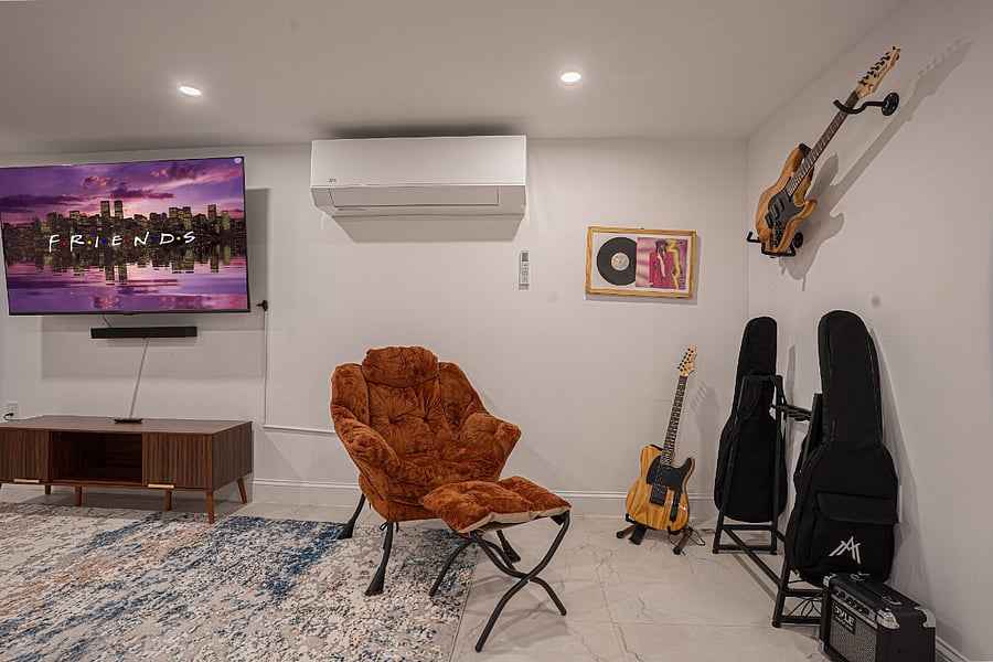 Basement lounge - smart TV, A/C, and music corner