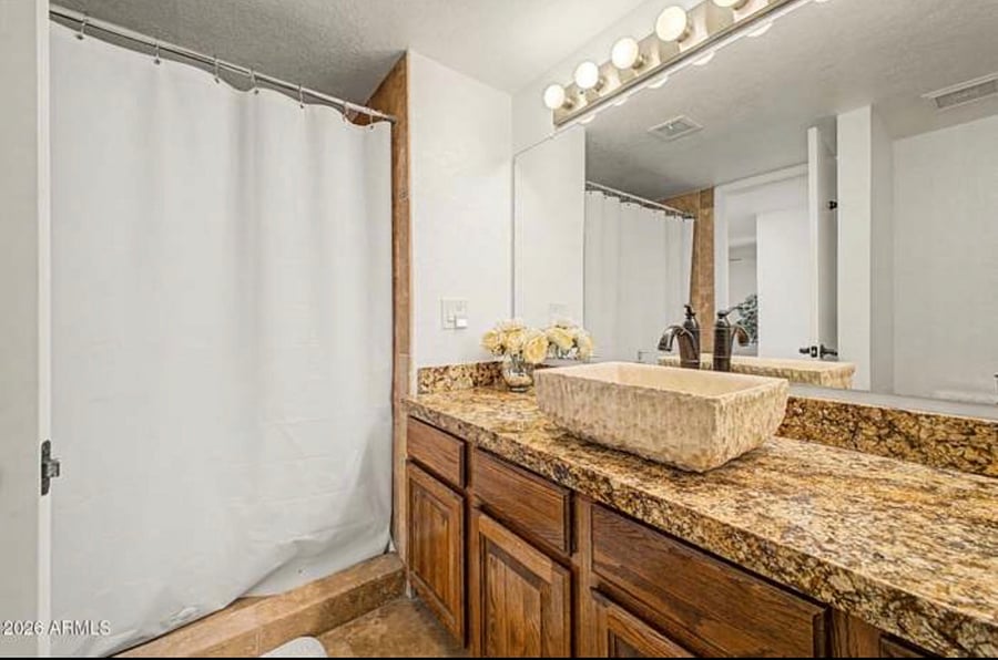 Furnished Finder property 1001013_1 photo 25