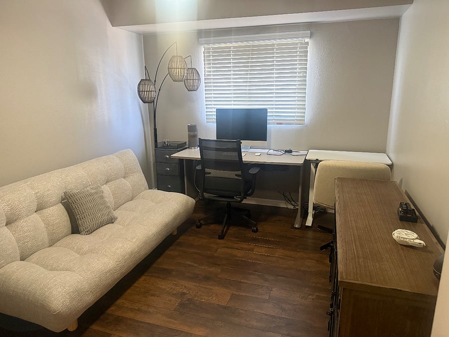 office or 3rd bedroom