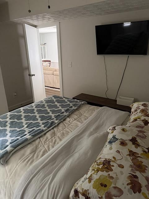 Furnished Finder property 1001048_1 photo 3