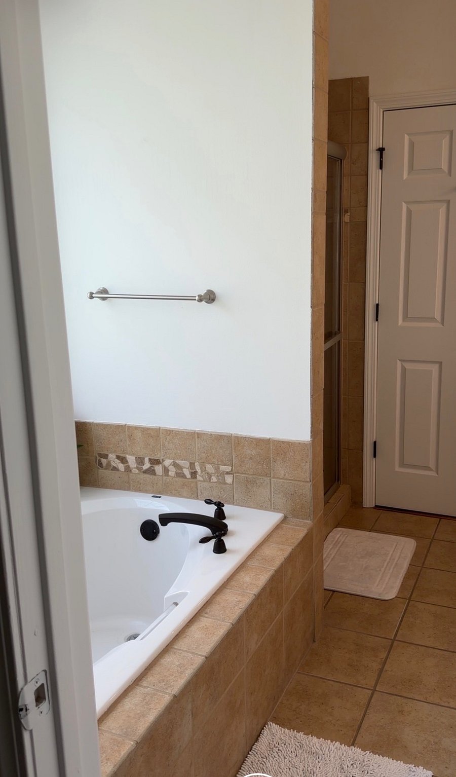 Furnished Finder property 1001049_1 photo 16